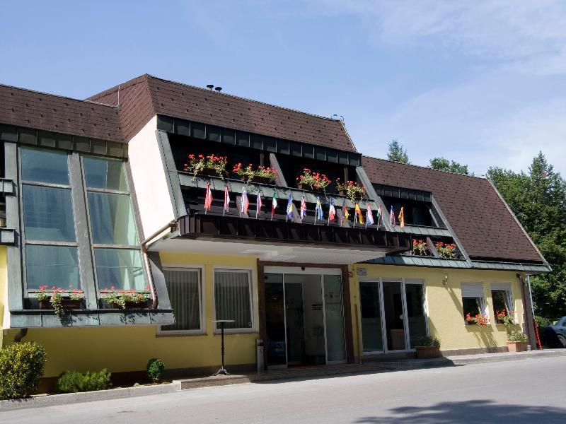 Hotel Medno Exterior photo